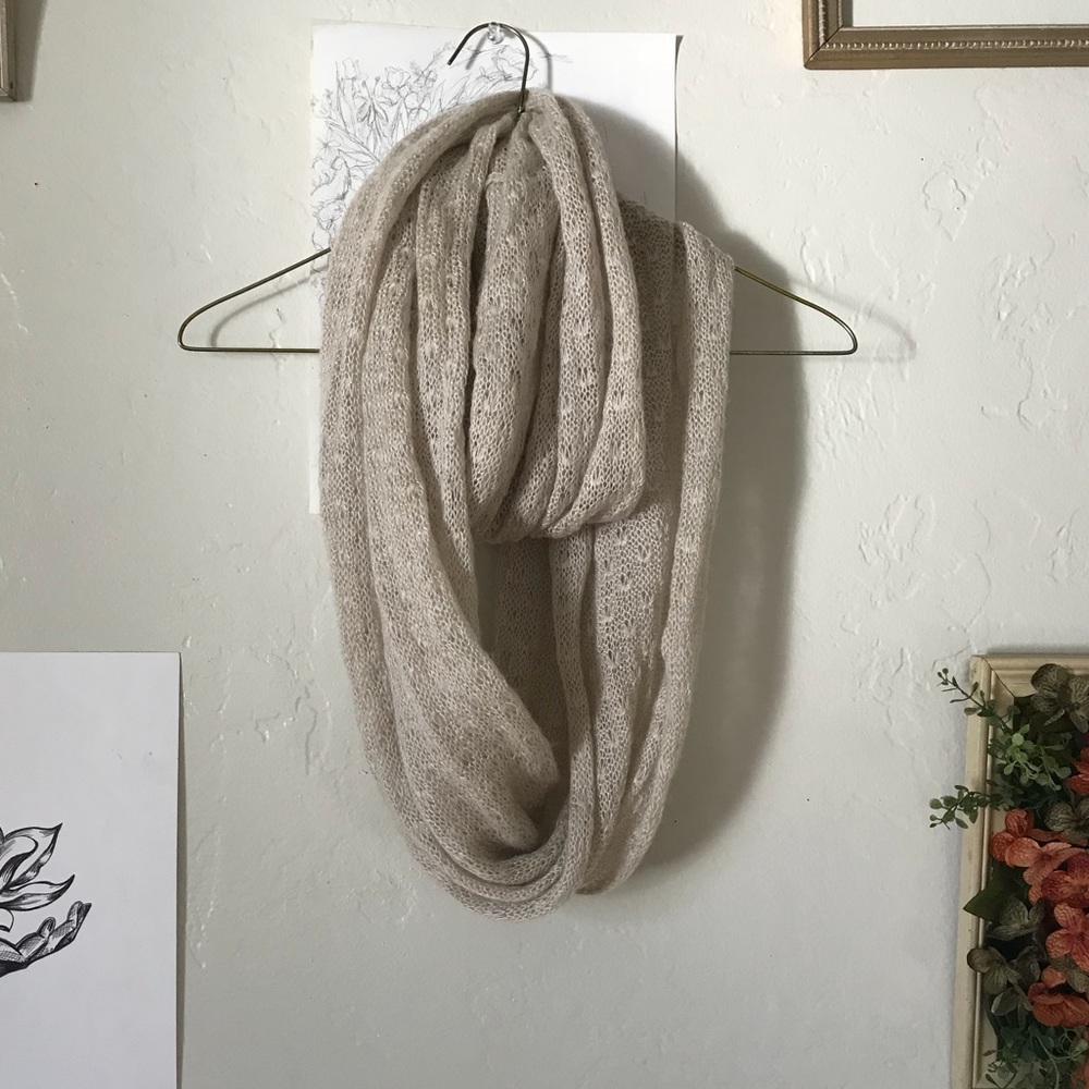 Knitted infinity scarf